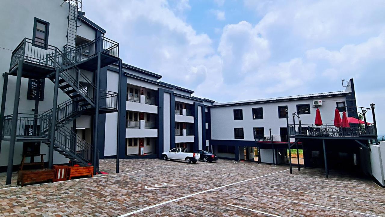 Lilypark Lodge Rustenburg Buitenkant foto