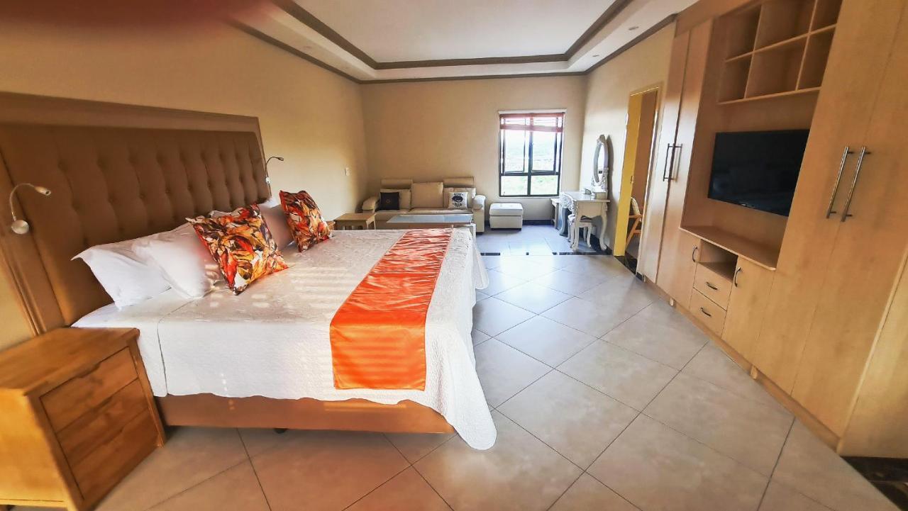 Lilypark Lodge Rustenburg Buitenkant foto