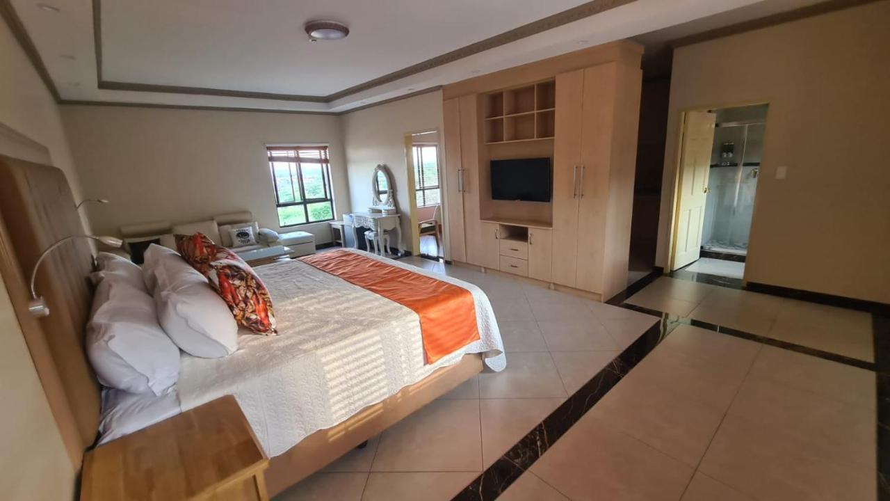 Lilypark Lodge Rustenburg Buitenkant foto
