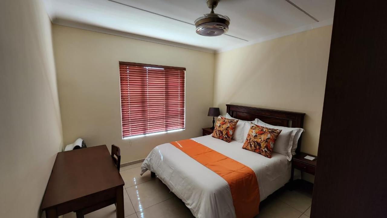 Lilypark Lodge Rustenburg Buitenkant foto