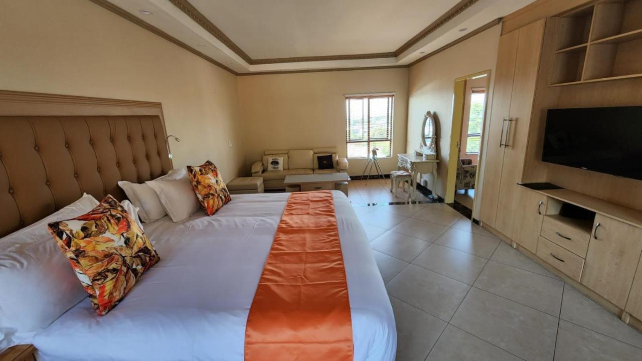 Lilypark Lodge Rustenburg Buitenkant foto